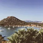 Kendine Oezgue Huzur Doga Ve Deniz Keyfini Yasayin Çeşme