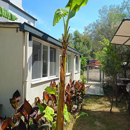 Kendine Oezgue Huzur Doga Ve Deniz Keyfini Yasayin Будинок відпочинку Чешме