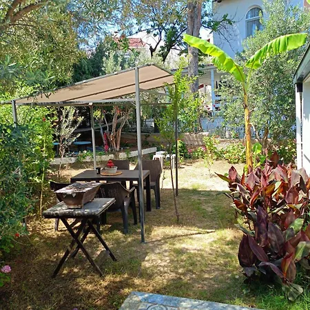 Kendine Oezgue Huzur Doga Ve Deniz Keyfini Yasayin * Çeşme