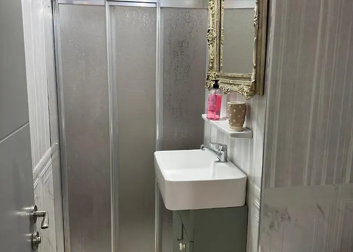 Будинок відпочинку Kendine Oezgue Huzur Doga Ve Deniz Keyfini Yasayin