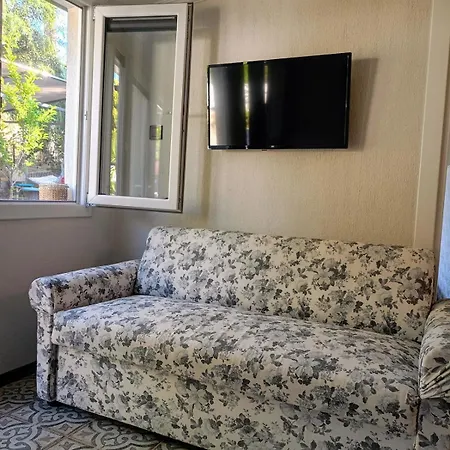 Dom wakacyjny Kendine Oezgue Huzur Doga Ve Deniz Keyfini Yasayin