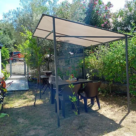 Kendine Oezgue Huzur Doga Ve Deniz Keyfini Yasayin * Çeşme