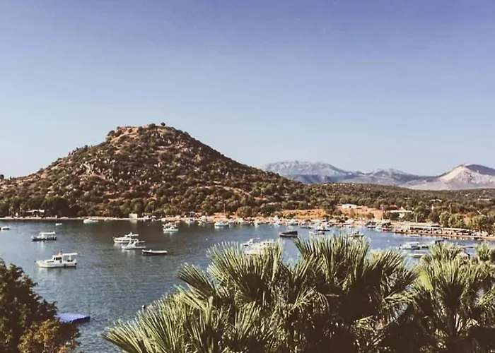 Kendine Oezgue Huzur Doga Ve Deniz Keyfini Yasayin Çeşme